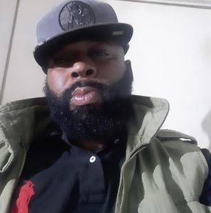 Meet your Posher, Larry